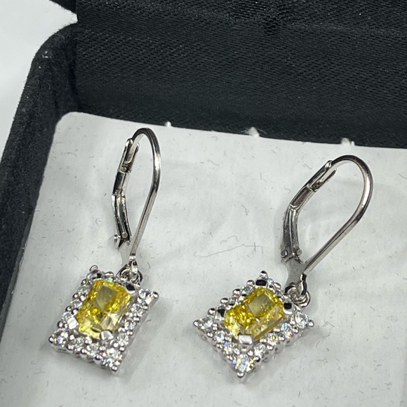 Epiphany Diamonique Yellow Stone Lever-Back Earrings – Vintage Sparkling Beauty - Picture 11 of 16